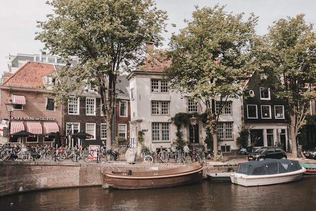 amsterdam city boats canals street