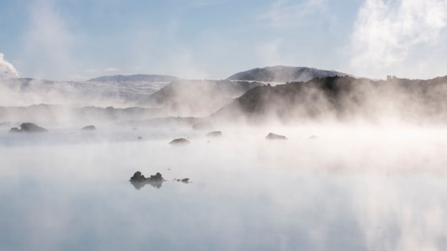 blue lagoon iceland thermal water