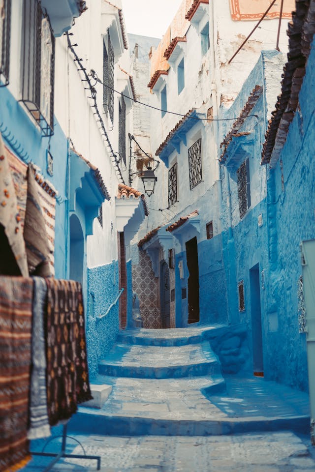 chefchaouen village blue morocco