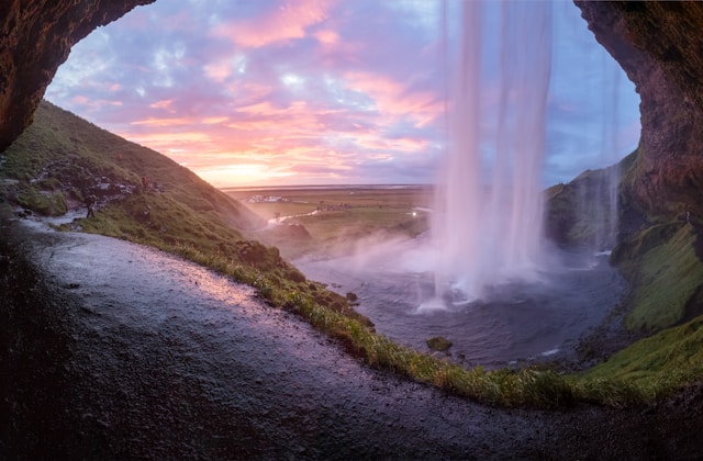 seljalandsfoss iceland waterfall